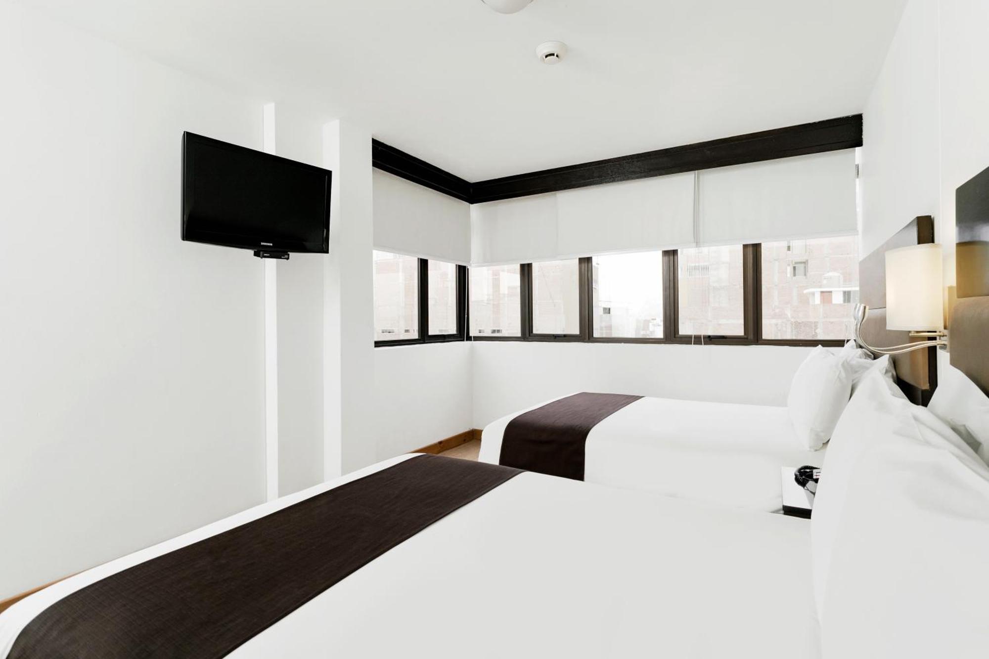 فندق Wyndham Costa Del Sol تشيكلايو المظهر الخارجي الصورة