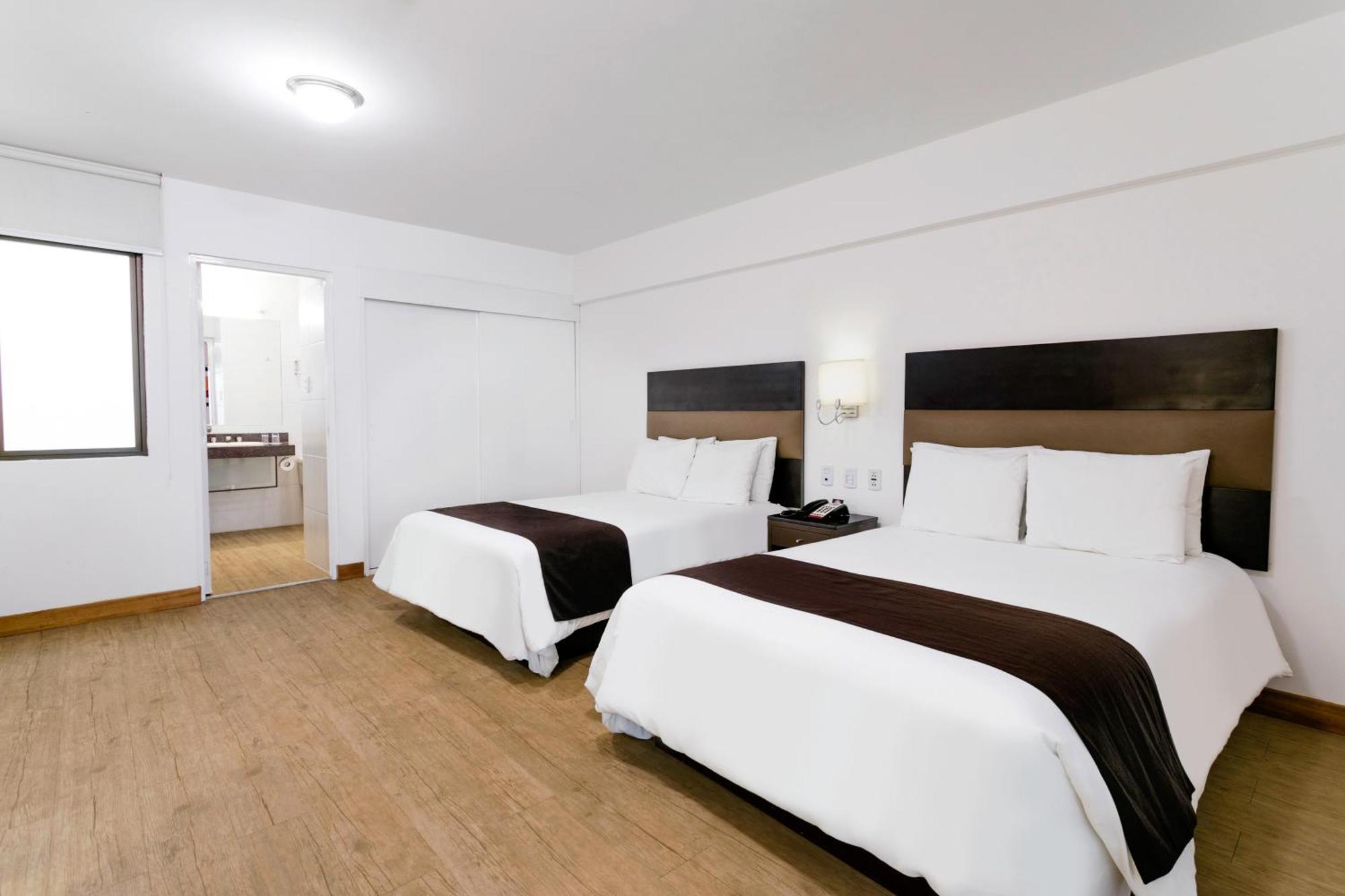 فندق Wyndham Costa Del Sol تشيكلايو المظهر الخارجي الصورة
