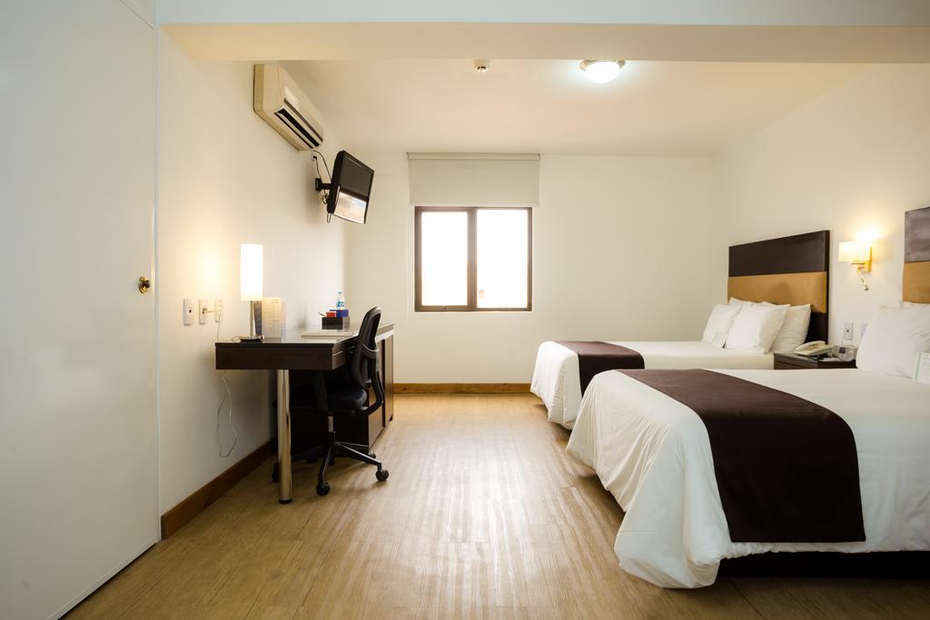 فندق Wyndham Costa Del Sol تشيكلايو المظهر الخارجي الصورة